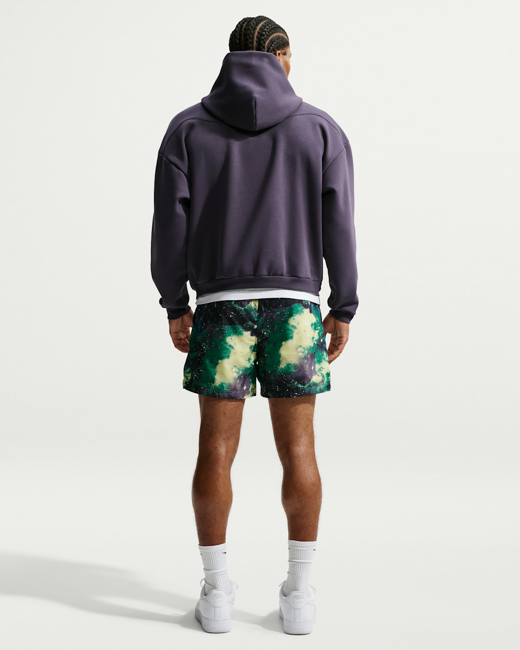 Nike Standard Issue Men's 5" Woven Basketball Shorts