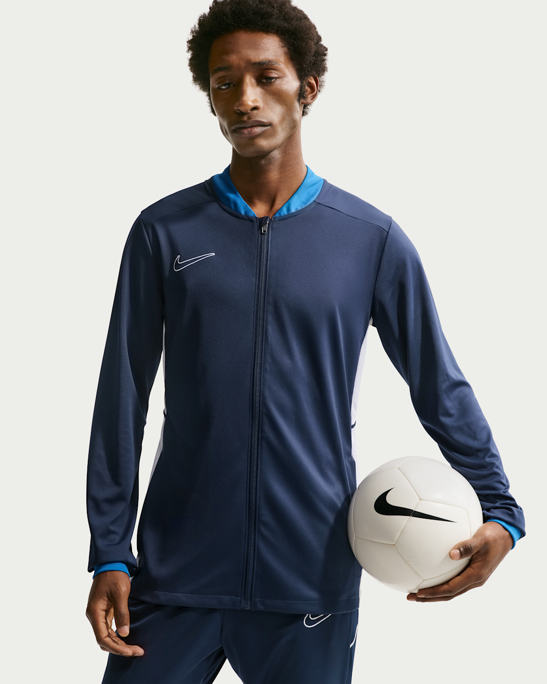 Nike Dri-FIT Academy Strick-Fußball-Track-Jacket für Herren - Midnight Navy/Royal Blue/Weiß/Weiß