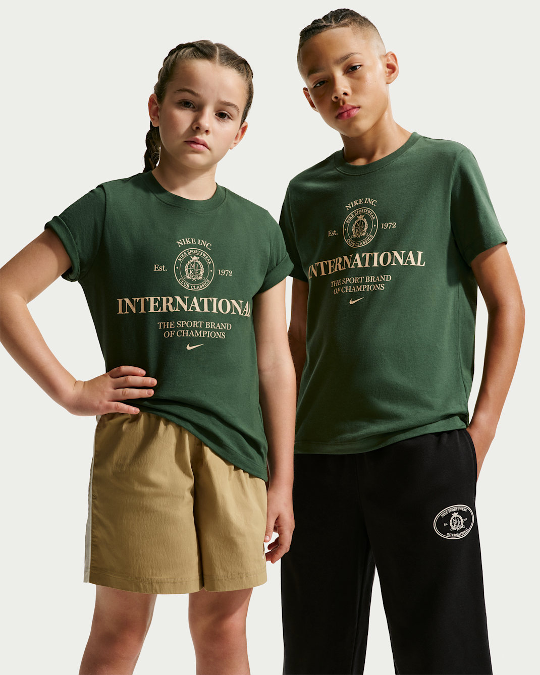 T-shirt Nike Sportswear för ungdom - Fir