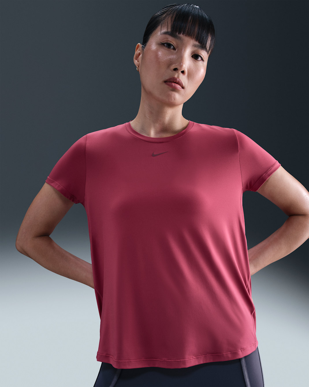 Playera de manga corta Dri-FIT para mujer Nike One Classic - Remolacha dulce