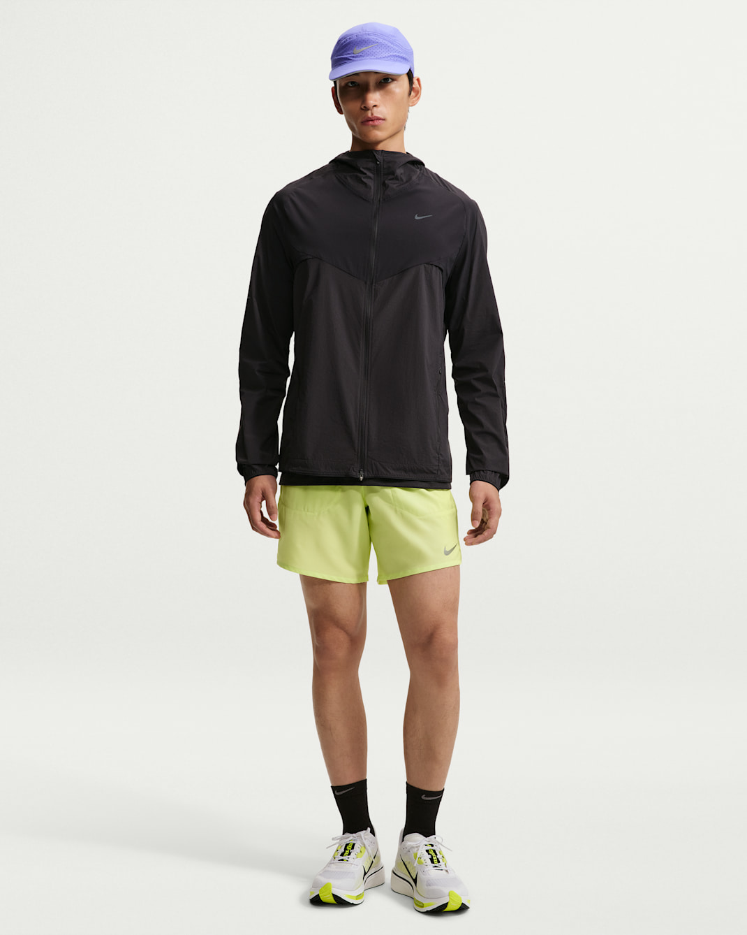 Nike Stride Men's Dri-FIT 18cm (approx.) Briefs-Lined Running Shorts - Light Lemon Twist