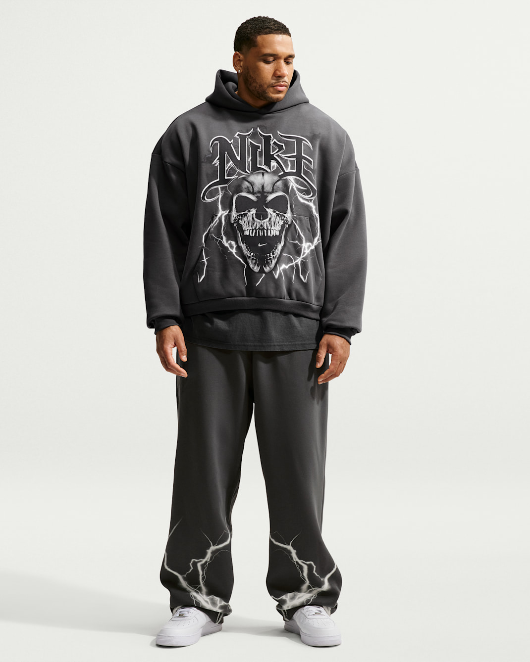 Nike Standard Issue Men's Brushed Basketball Pants