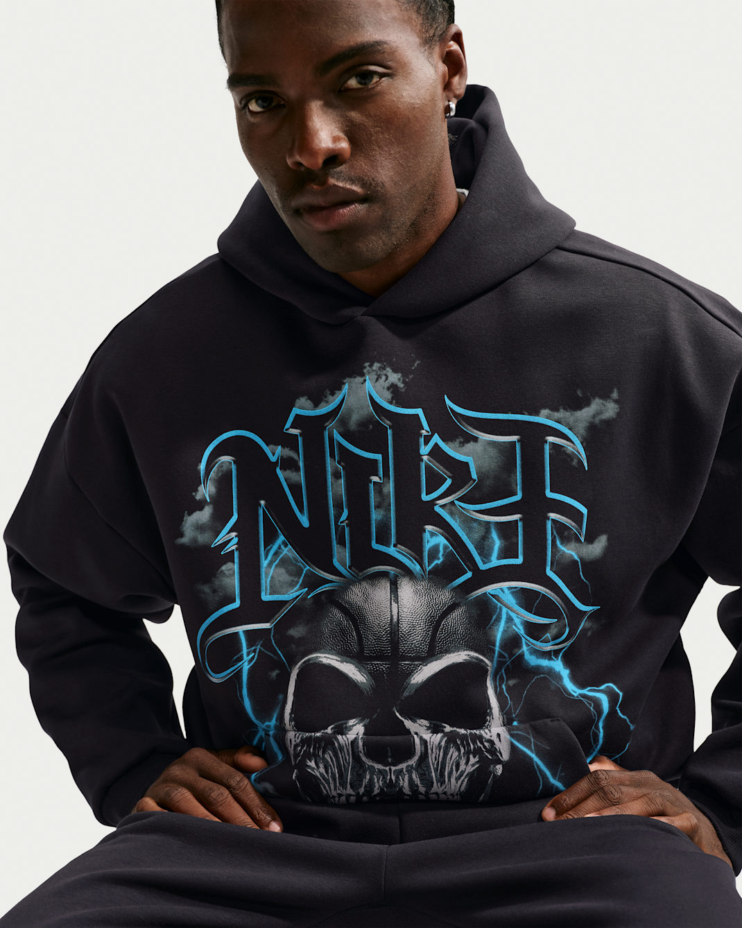 Nike Standard Issue Men's Brushed Pullover Basketball Hoodie