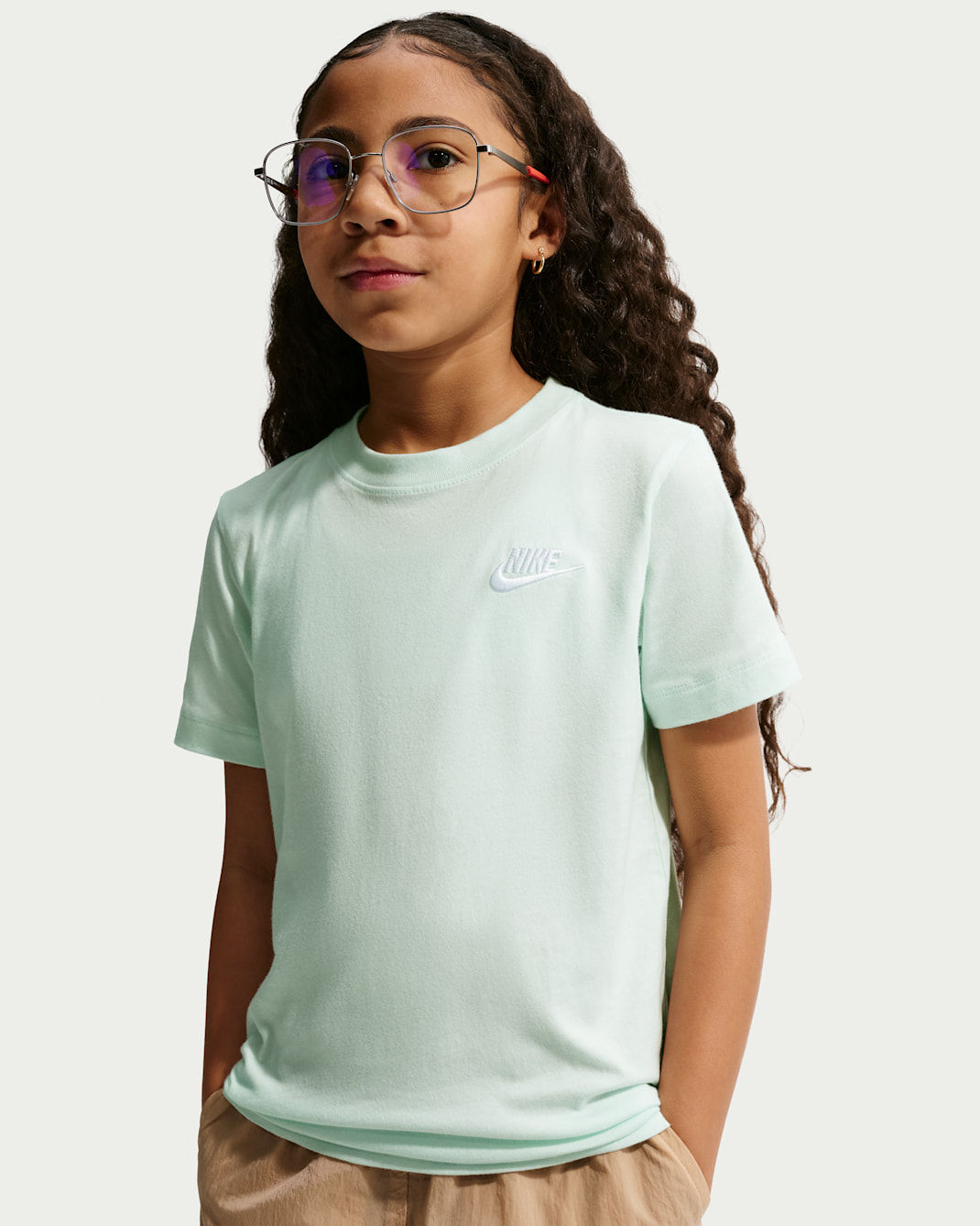 Nike Sportswear Older Kids' T-Shirt - Barely Green/White