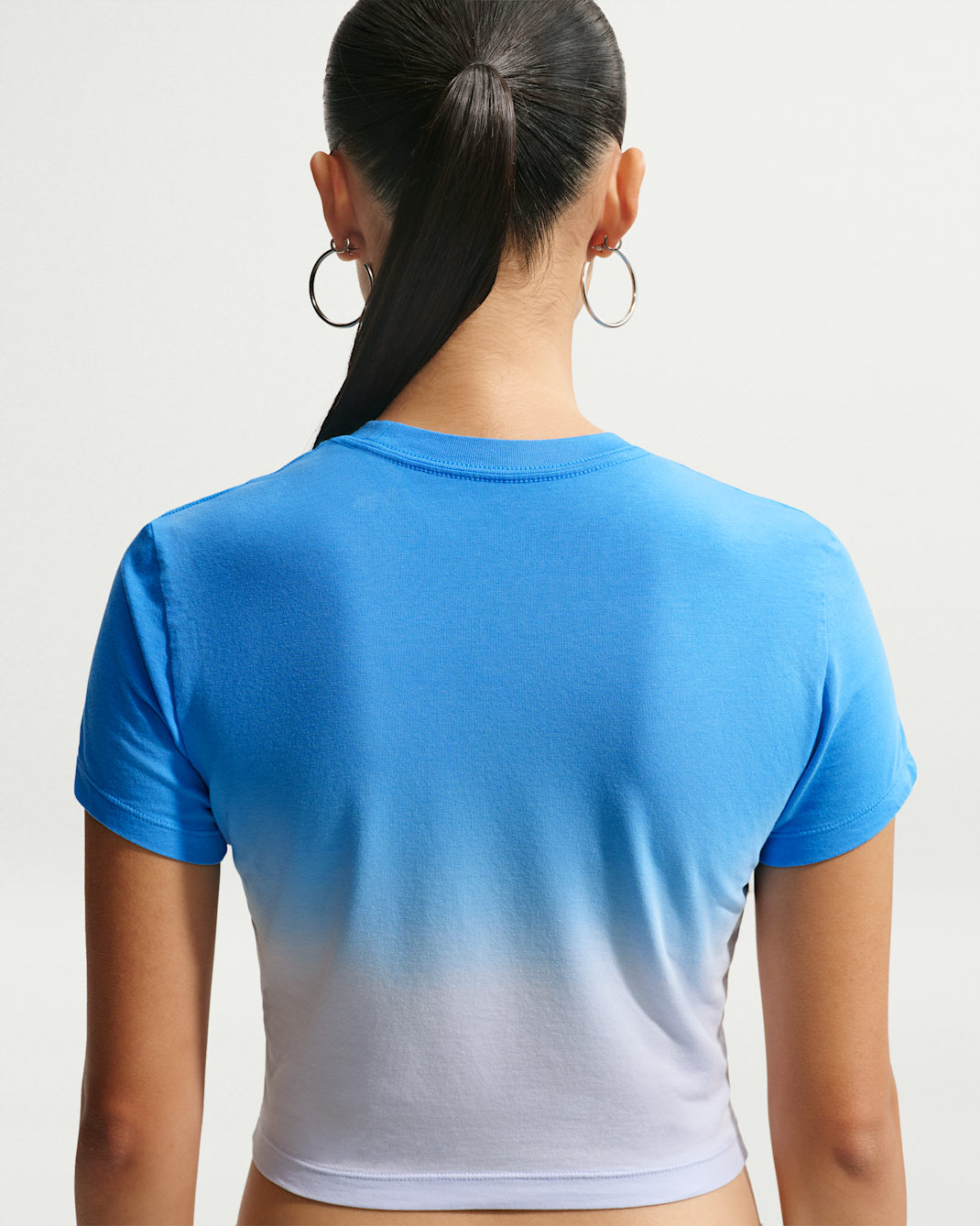 Nike Sportswear Chill Knit Women's Slim Cropped T-Shirt