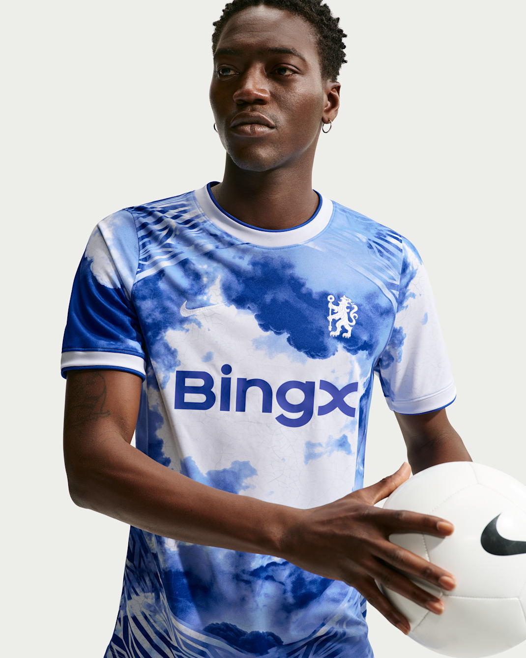 Haut de foot d'avant-match Nike Dri-FIT Chelsea FC pour homme - Blanc/Bright Blue/Blanc