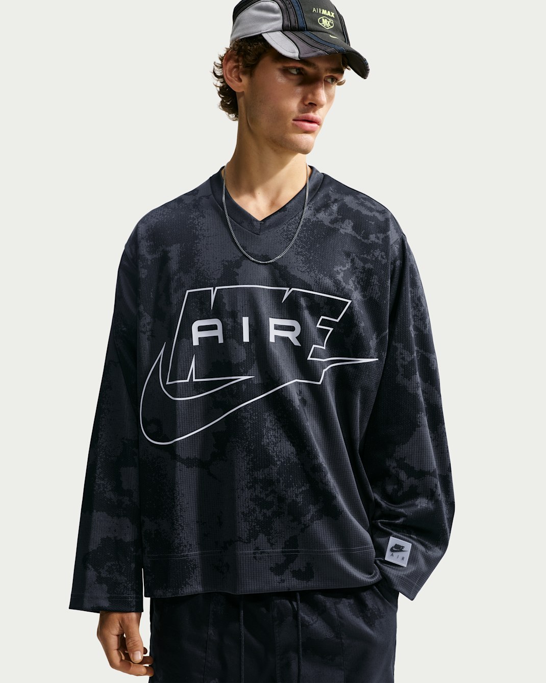Nike Air Men's Long-Sleeve All-Over Print Jersey - Dark Smoke Grey/White