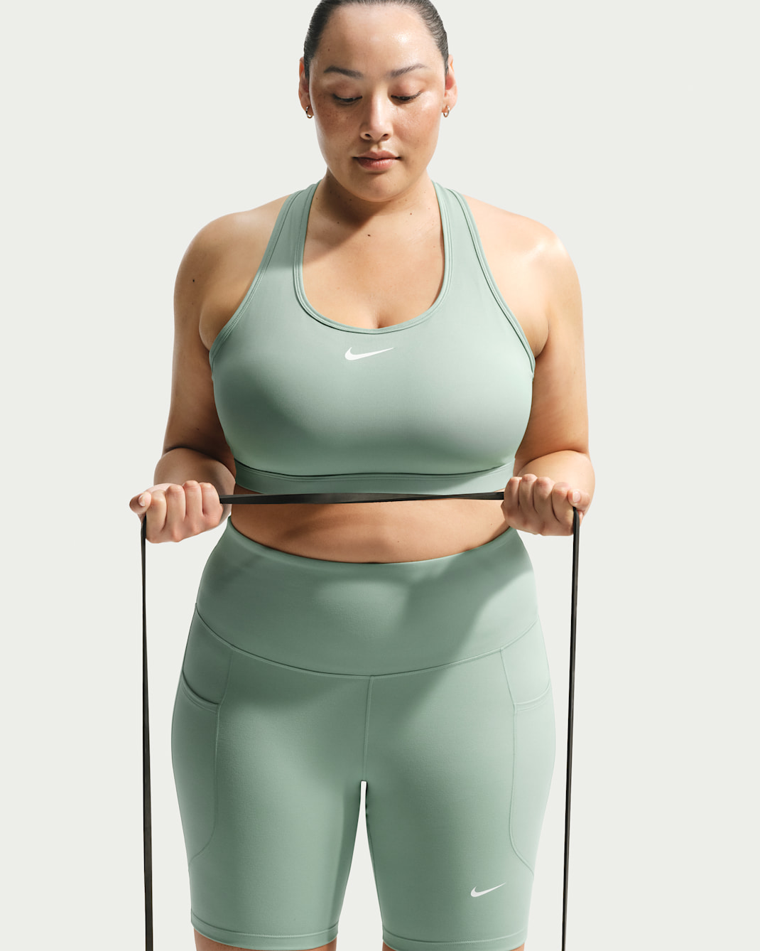 Nike Swoosh Medium Support Women's Padded Sports Bra (Plus Size) - Steam/White