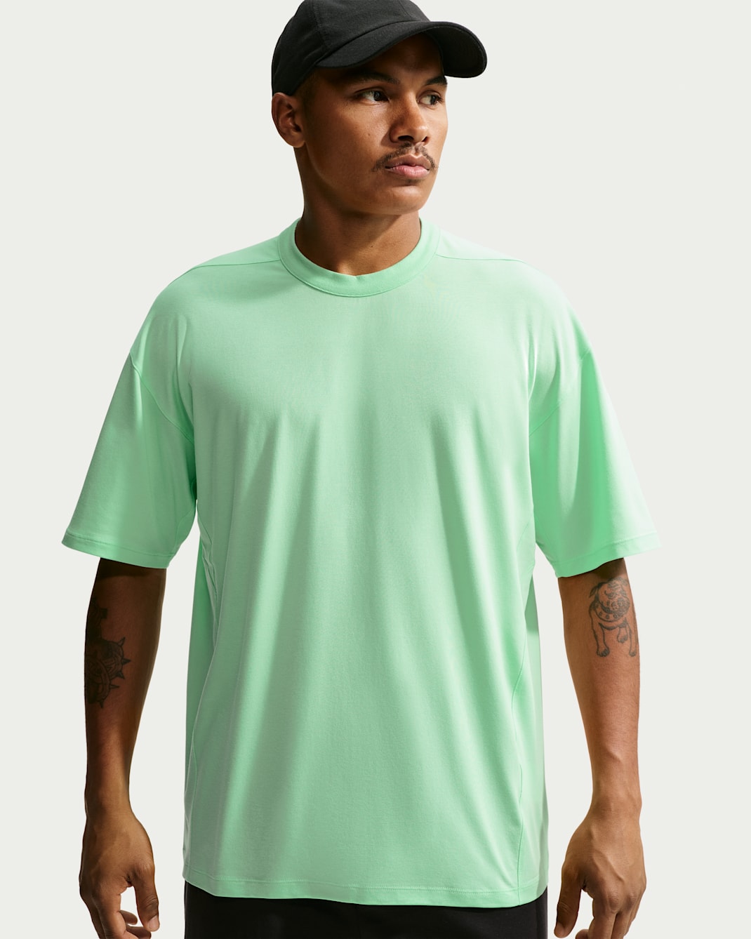 Nike 24.7 ImpossiblySoft Light Men's Dri-FIT Short-Sleeve T-Shirt - Cucumber Calm/Sail/Illusion Green
