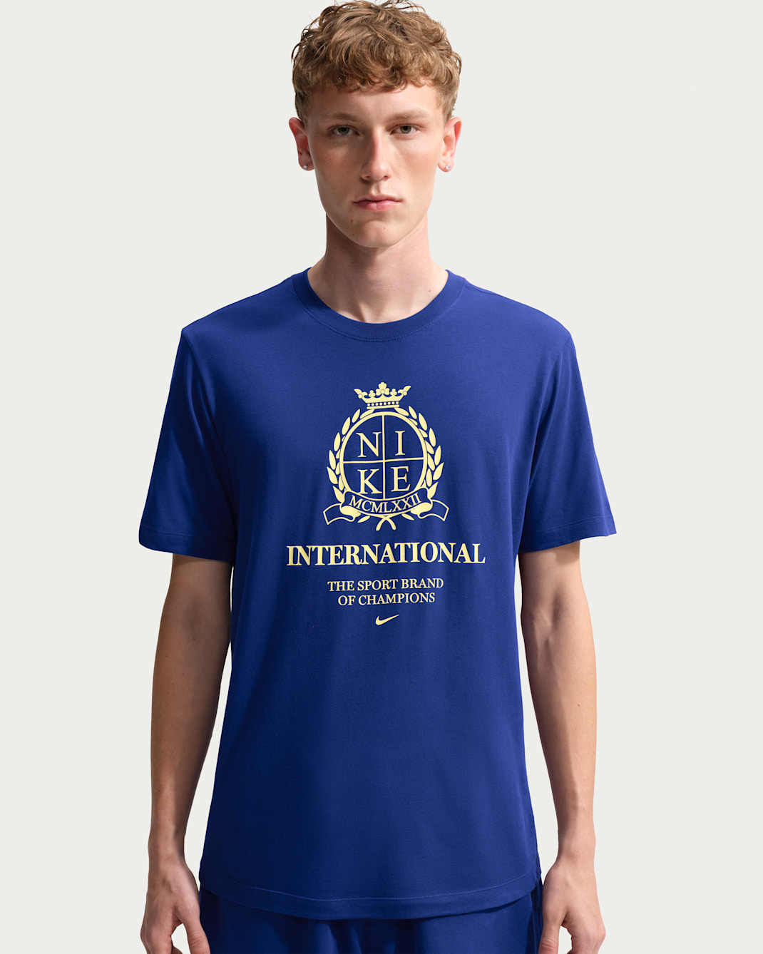 Nike Sportswear Men's T-Shirt - Deep Royal Blue
