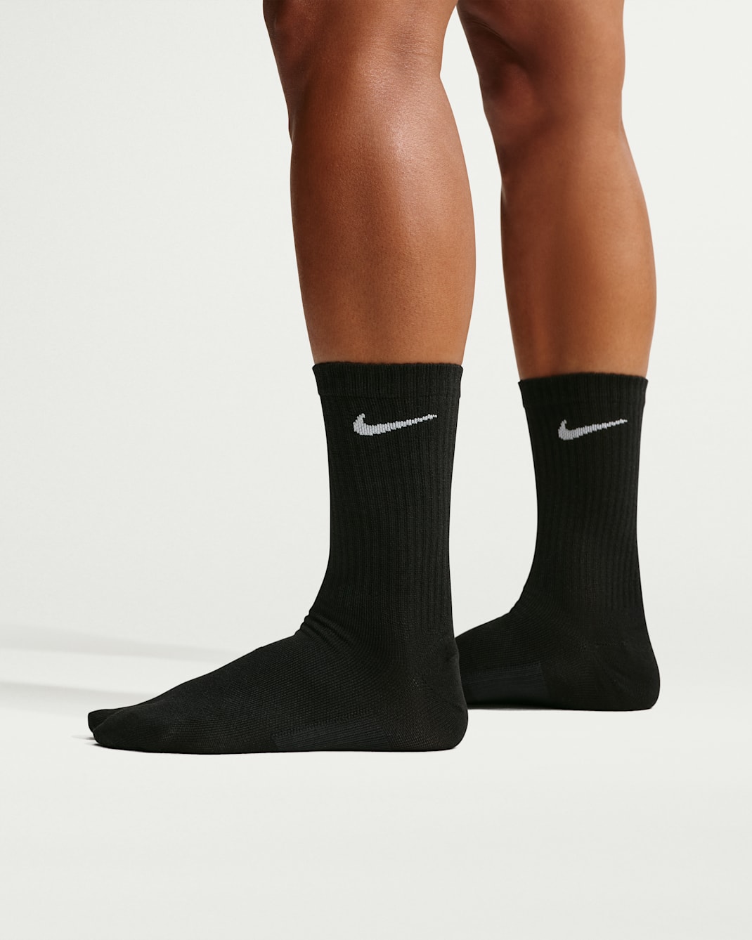 Nike Everyday Plus "Rift" Lightweight Split-Toe Crew Socks (1 Pair) - Black/White