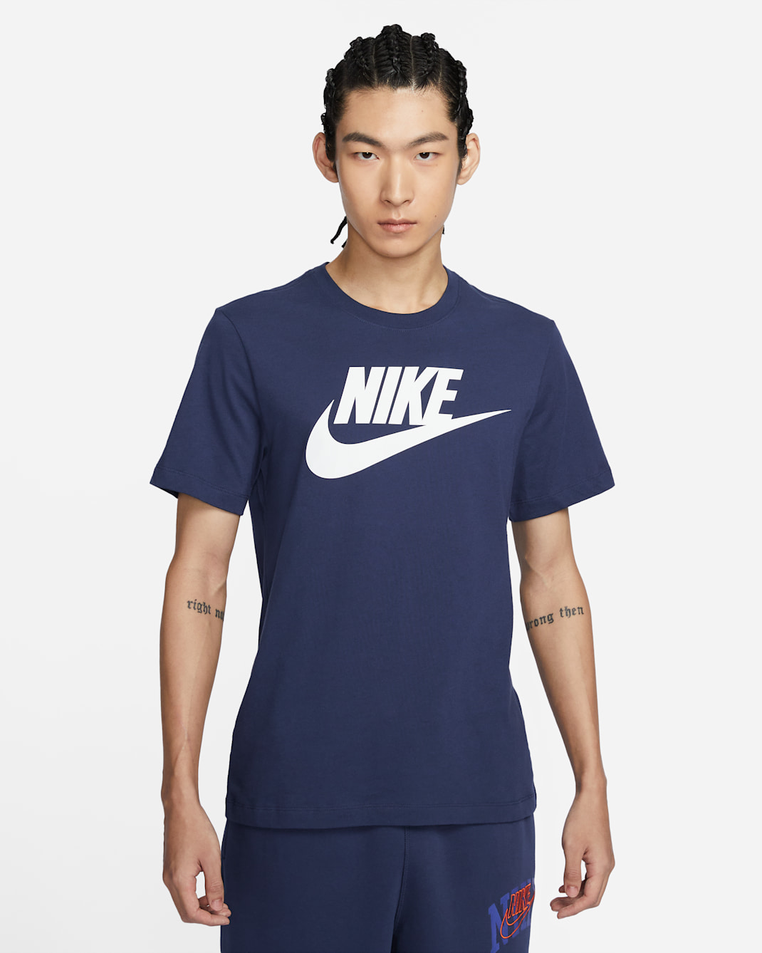 Nike Sportswear Men's T-Shirt - Midnight Navy/White