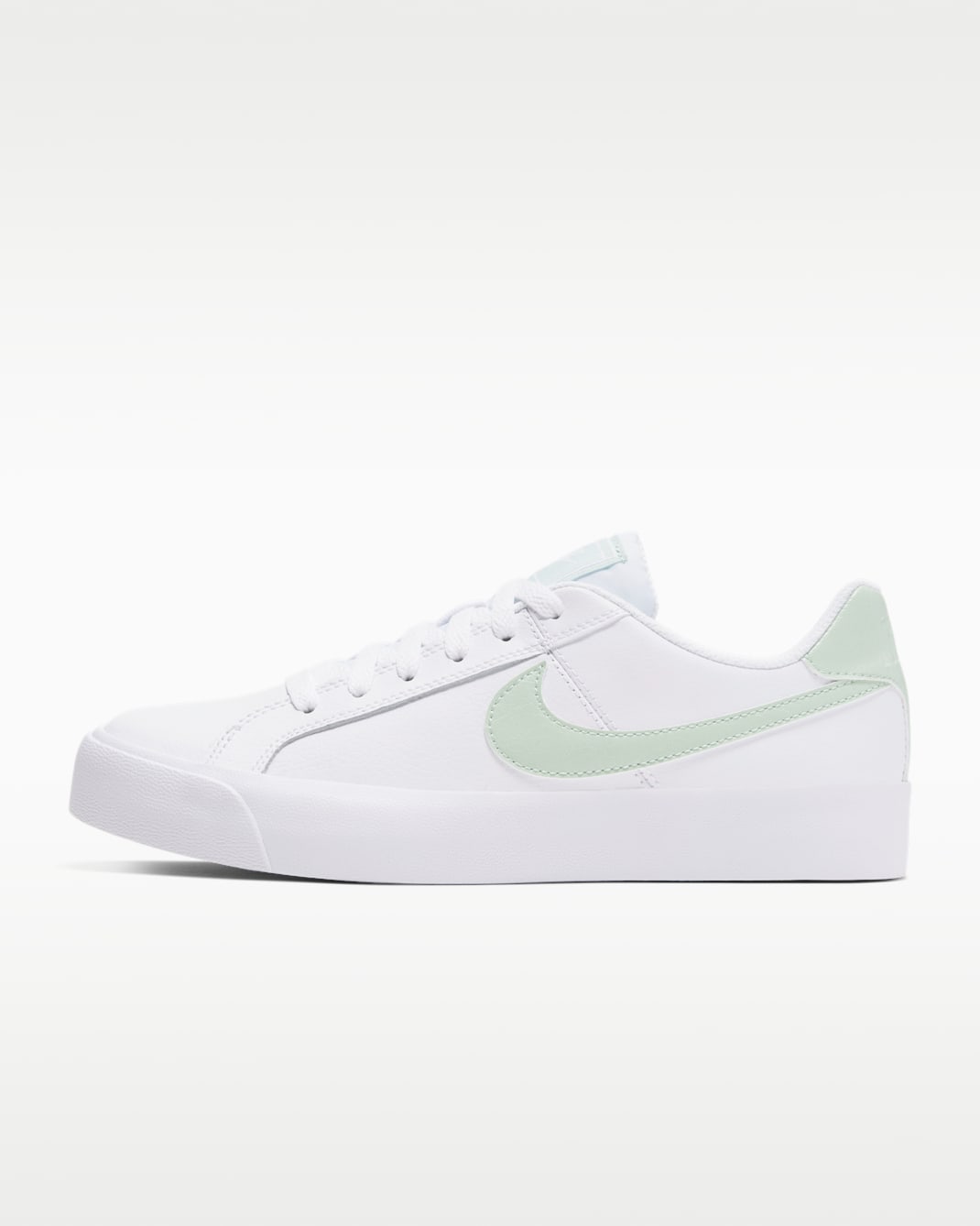 ナイキ コート ロイヤル AC ウィメンズ シューズ - ホワイト/ピスタチオフロスト