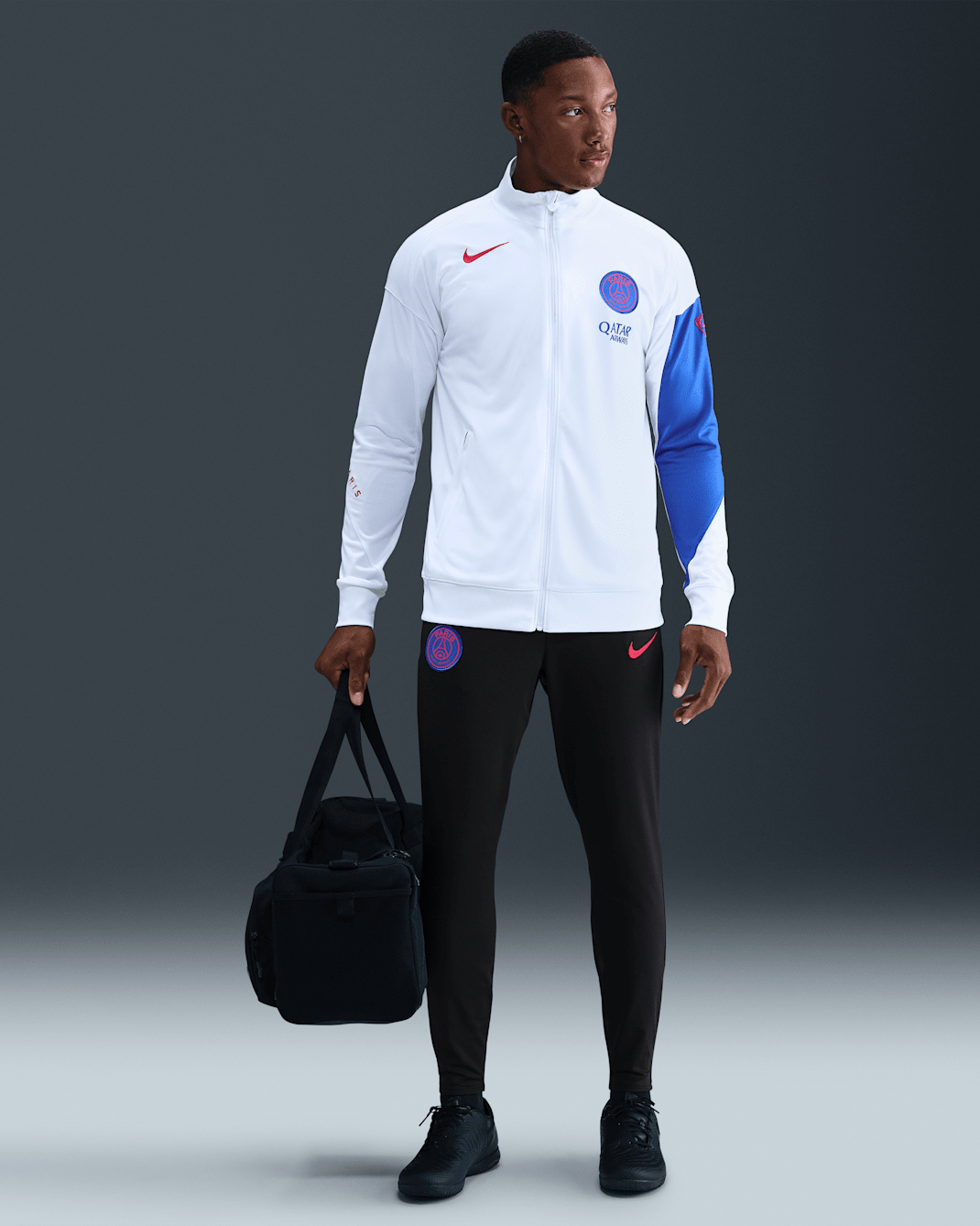 Pantalon de foot en maille Nike Dri-FIT Total 90 Paris Saint-Germain Strike 3e tenue pour homme - Noir/Hyper Royal/Global Red