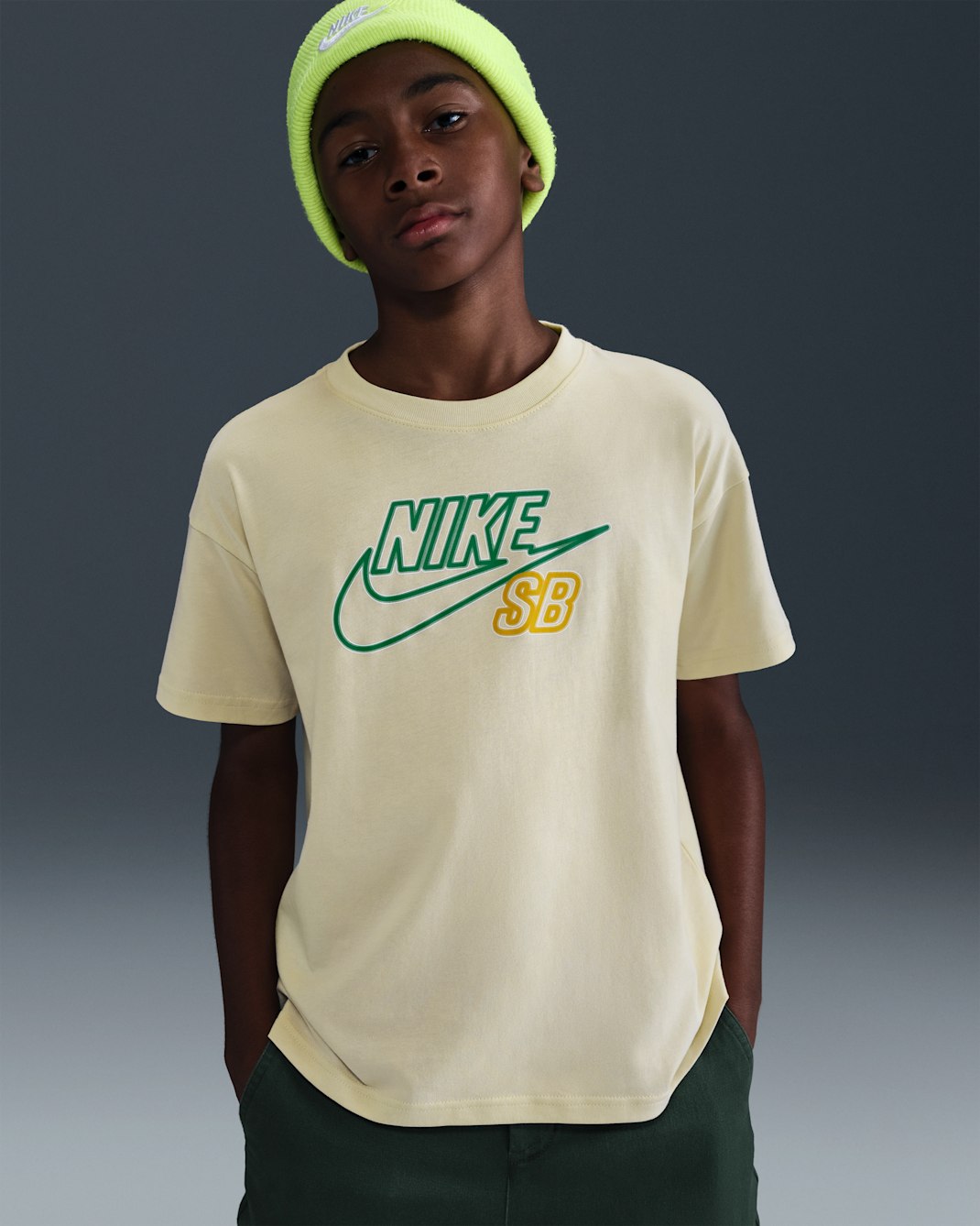 Nike Sportswear Older Kids' Max90 Skate T-Shirt - Light Khaki