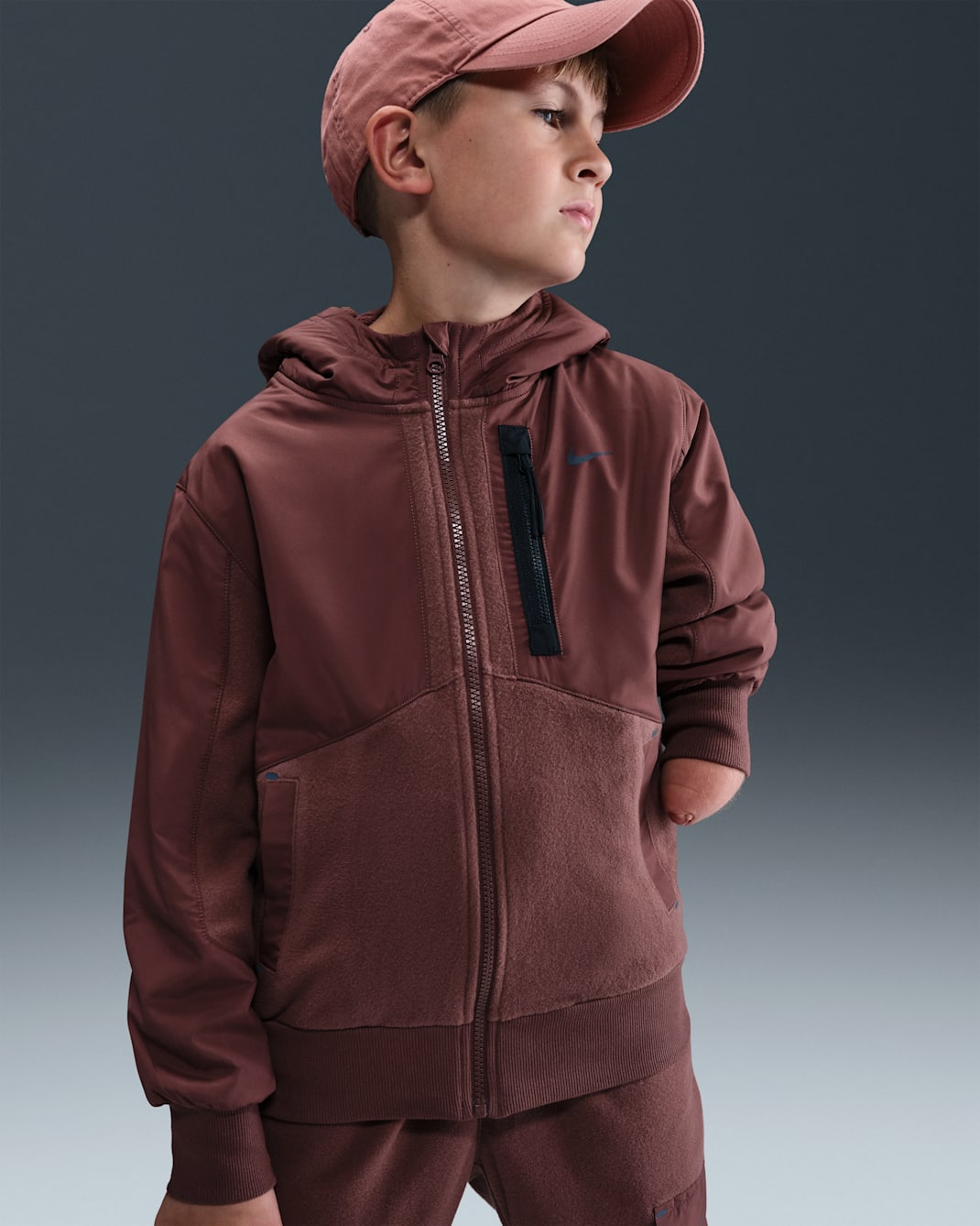 ナイキ スポーツウェア シティ ユーティリティ イージーオン ジュニア Therma-FIT ウィンタライズド ジャケット - レッドセピア/レッドセピア/ブラック