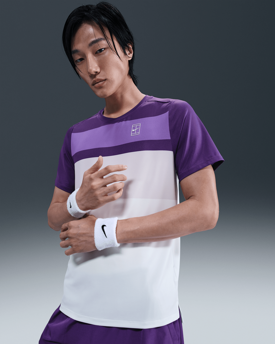 NikeCourt Advantage Men's Tennis Top - Wild Grape/White