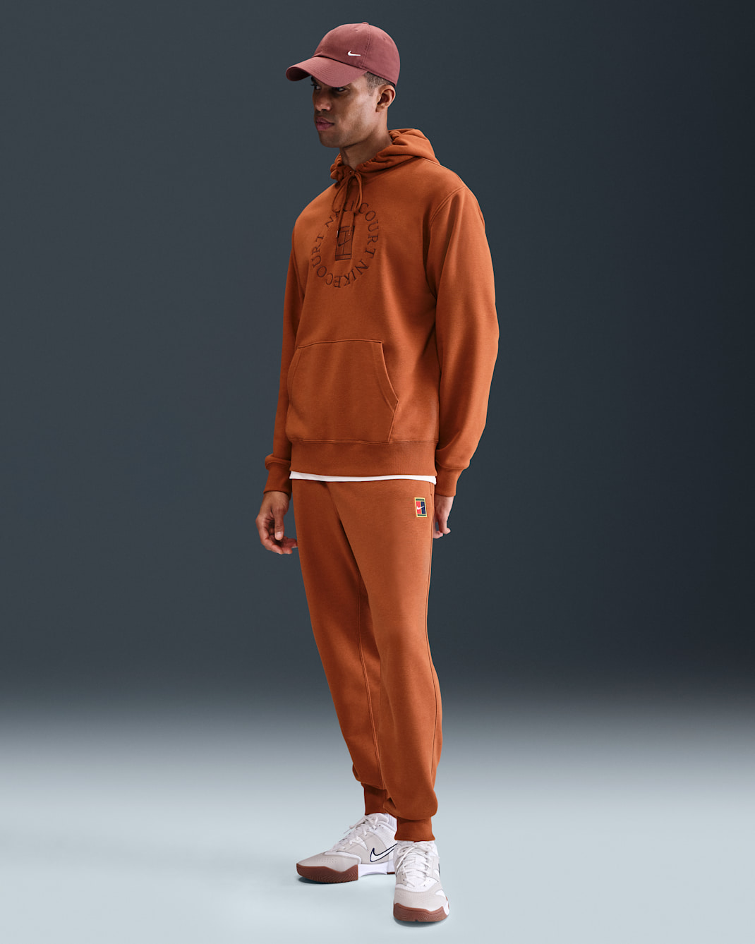 NikeCourt Heritage Men's Dri-FIT Fleece Tennis Joggers - Dark Russet