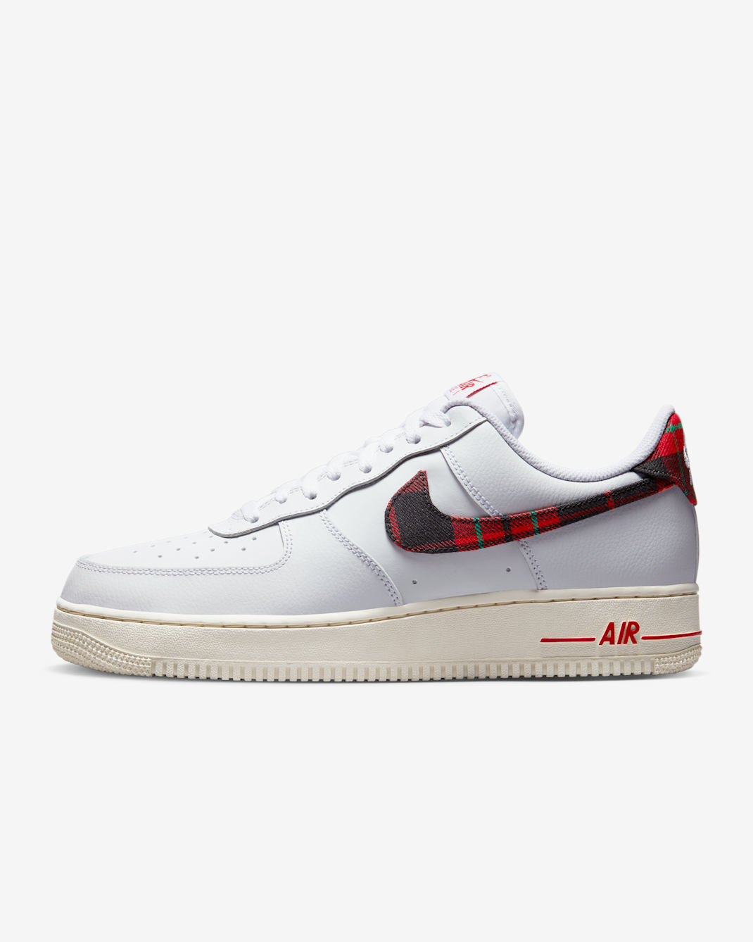 รองเท้าผู้ชาย Nike Air Force 1 '07 LV8 - ขาว/Stadium Green/Pale Ivory/University Red