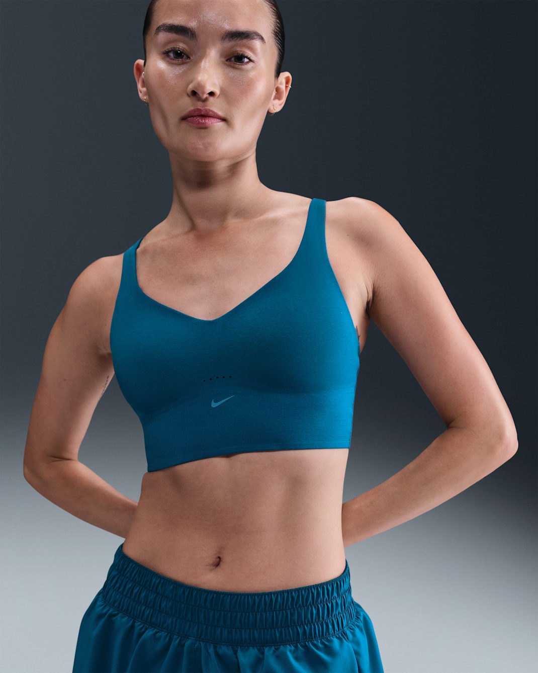 Nike Alate Medium Support Women's Longline Padded Sports Bra - Green Abyss/White