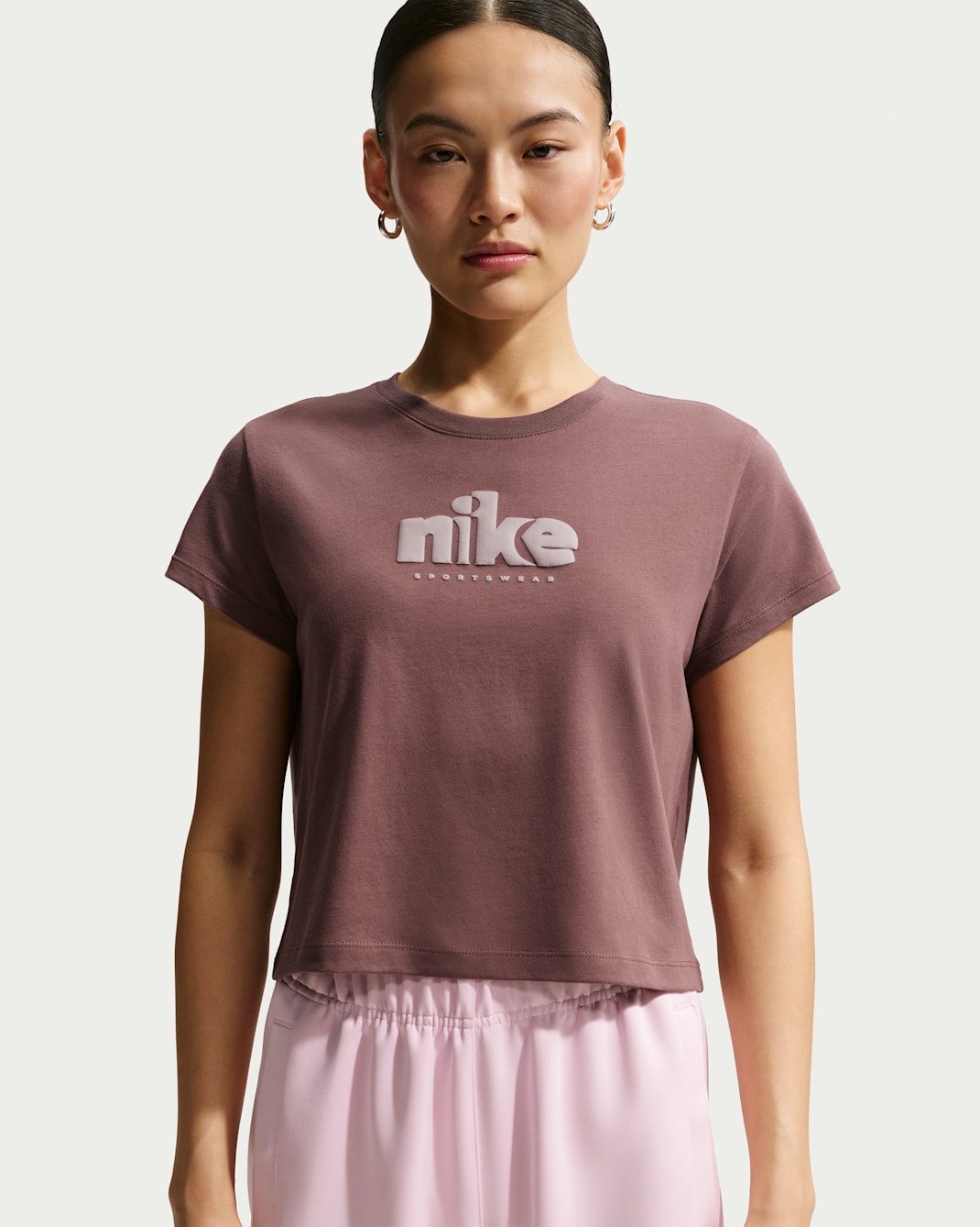 Nike Sportswear Club Women's Short-Sleeve T-Shirt - Tattoo/Light Violet Ore