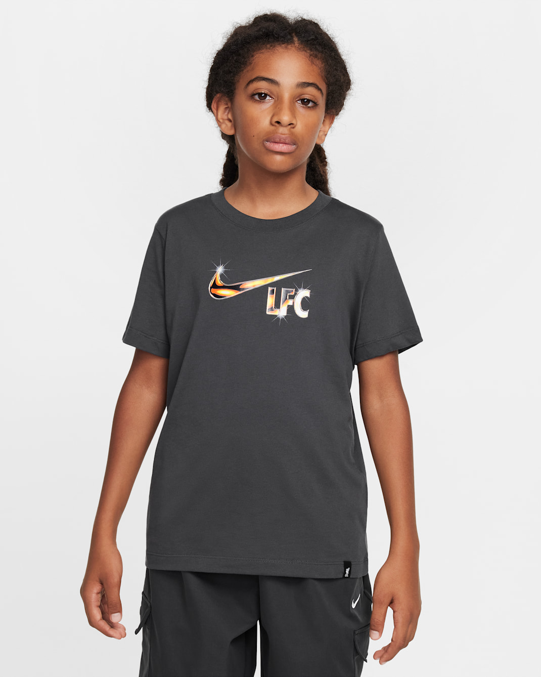 Liverpool F.C. Swoosh Older Kids' Nike Football T-Shirt - Dark Smoke Grey