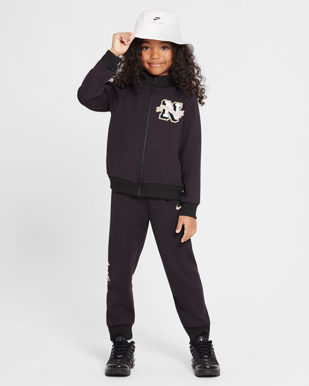 Conjunto de pista de dos piezas para niños talla pequeña Nike Swoosh Spirit - Negro