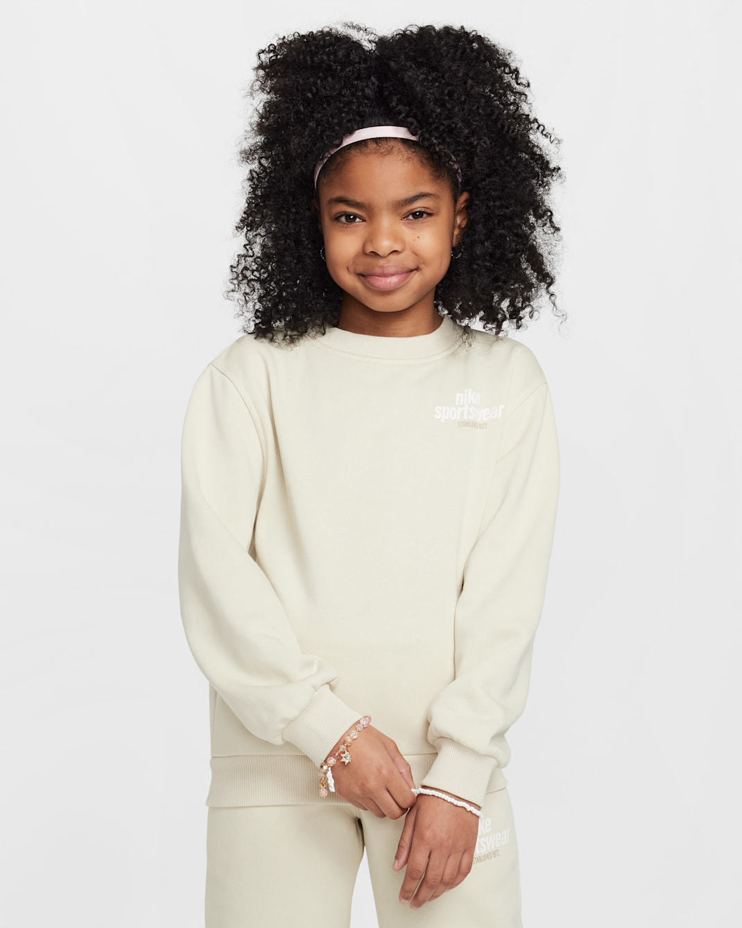 Nike Sportswear Club Big Kids' French Terry Sweatshirt - Light Khaki/Parachute Beige/Sail
