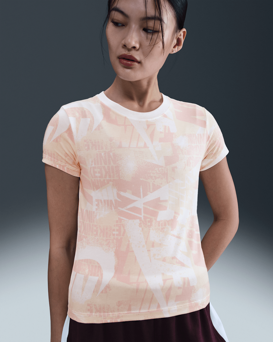 Nike Sportswear Women's Slim T-Shirt - Sail