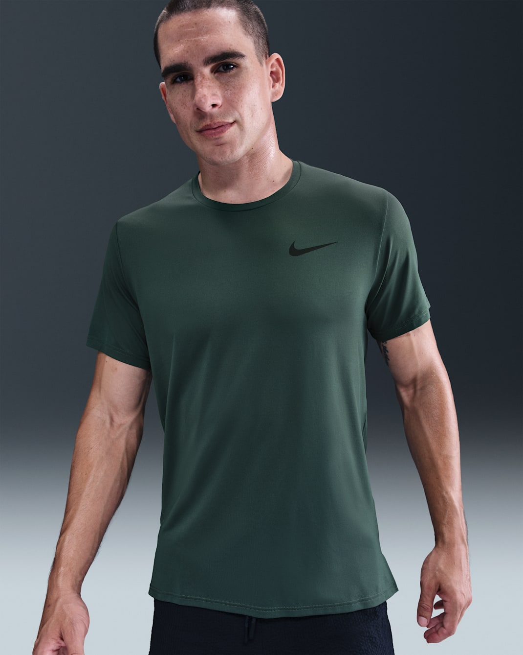Playera de manga corta para hombre Nike Pro Dri-FIT - Verde vintage/Negro