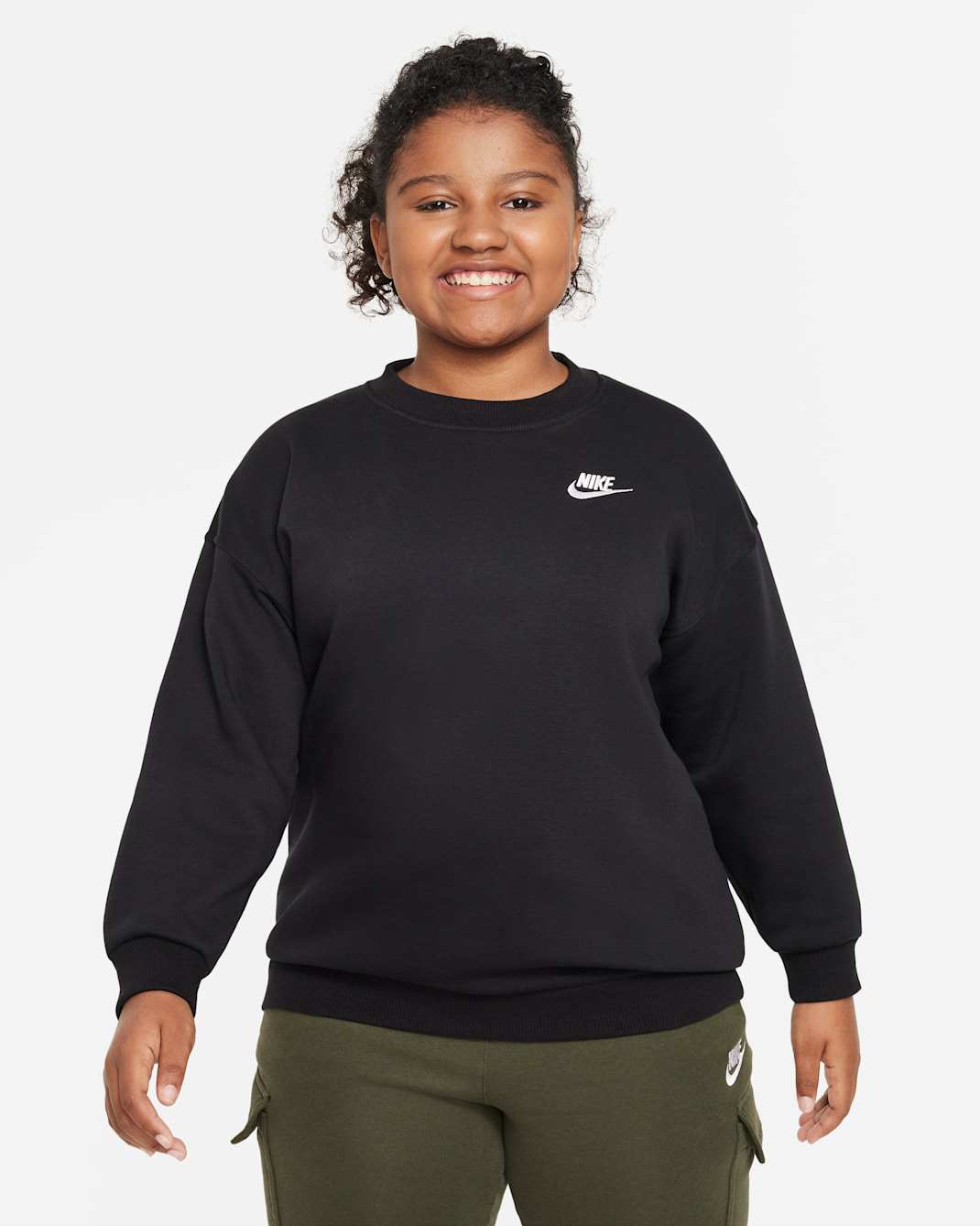 Nike Sportswear Club Fleece Big Kids' Oversized Sweatshirt (Extended Size) - Black/White