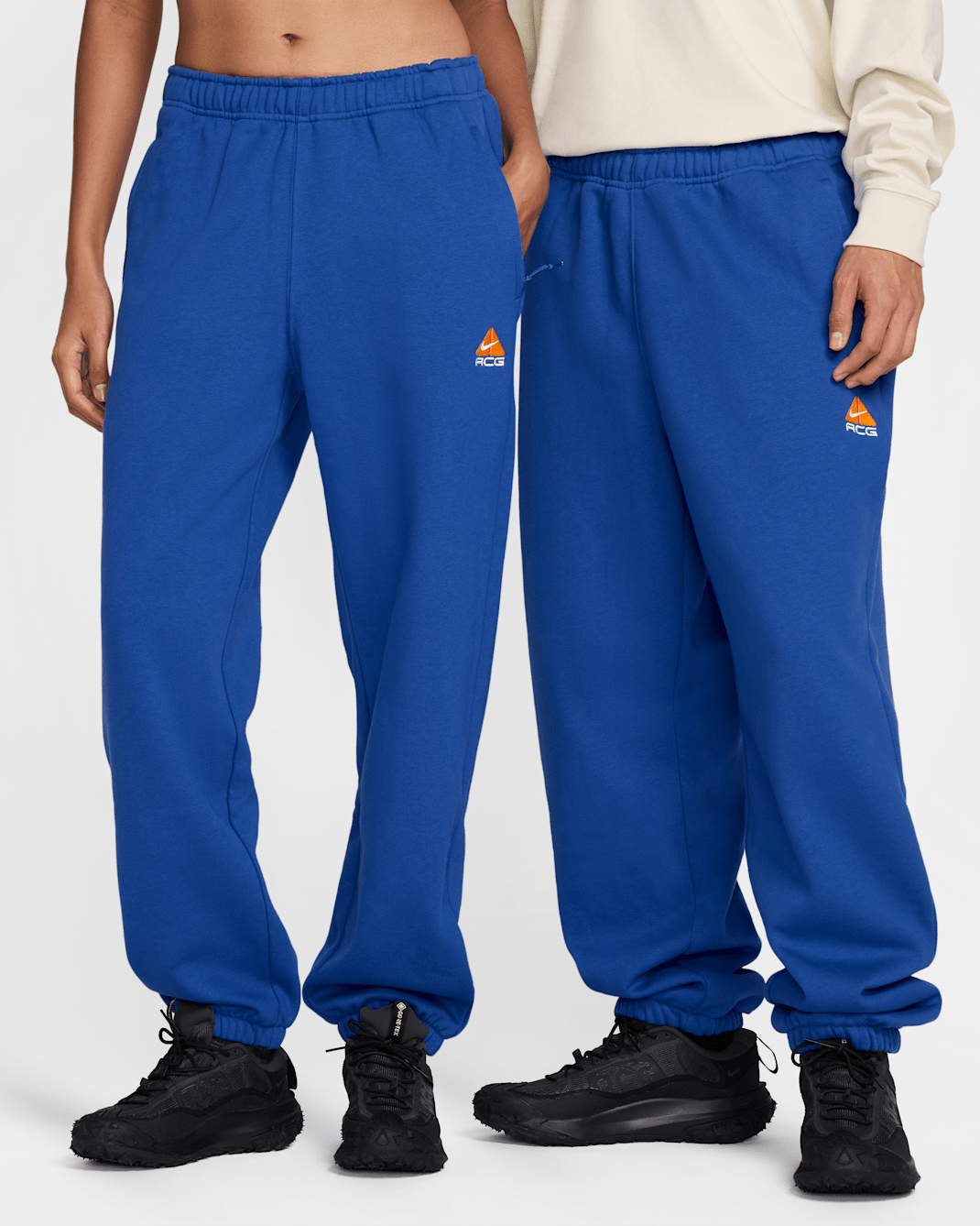 Pantalon « Tuff Fleece » déperlant Therma-FIT Nike ACG Lungs - Game Royal/Safety Orange/Blue Void/Summit White