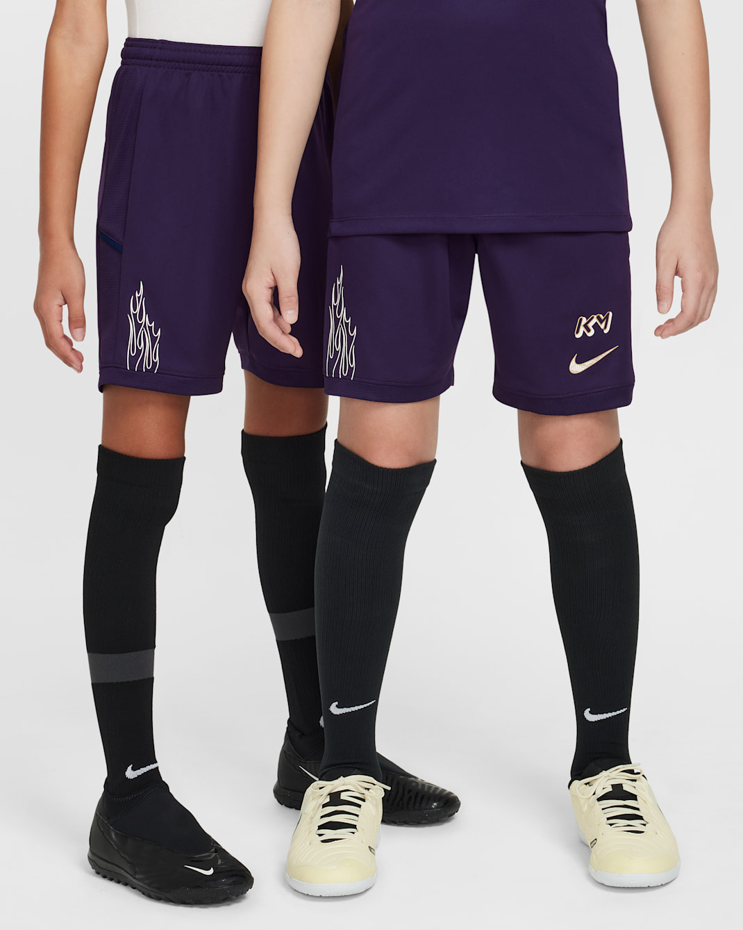 Kylian Mbappé Academy Older Kids' Dri-FIT Football Shorts - Grand Purple/Grand Purple/Blue Void/Metallic Gold