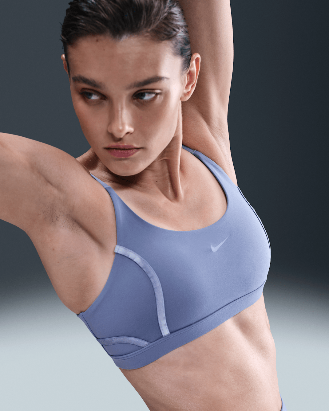 Bra deportivo de baja sujeción con almohadillas para mujer Nike One - Índigo mundial/Azul de trabajo