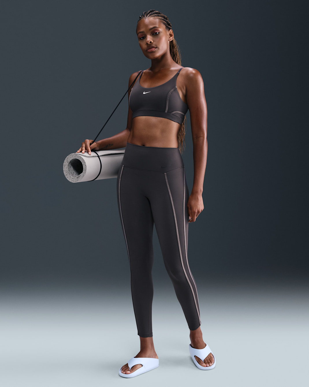 Leggings de tiro alto de 7/8 para mujer Nike One - Gris trueno/Sombra oscuro