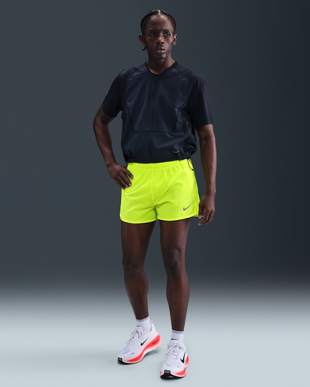 Nike Fast Dri-FIT Slip Astarlı 8 cm Erkek Koşu Şortu - Volt/Siyah