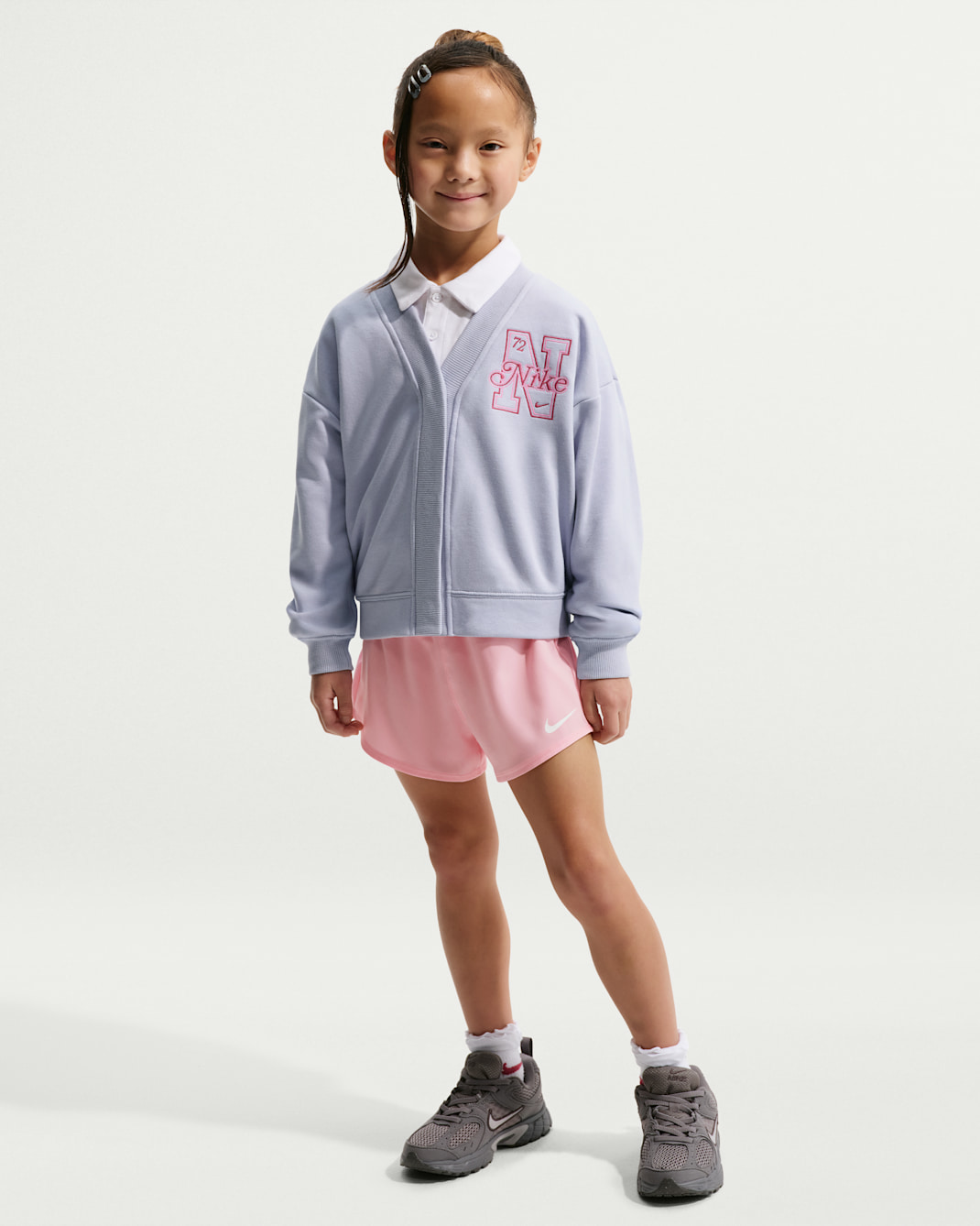 Shorts de tejido Woven para niños talla pequeña Nike Dri-FIT One - Rosa suave medio