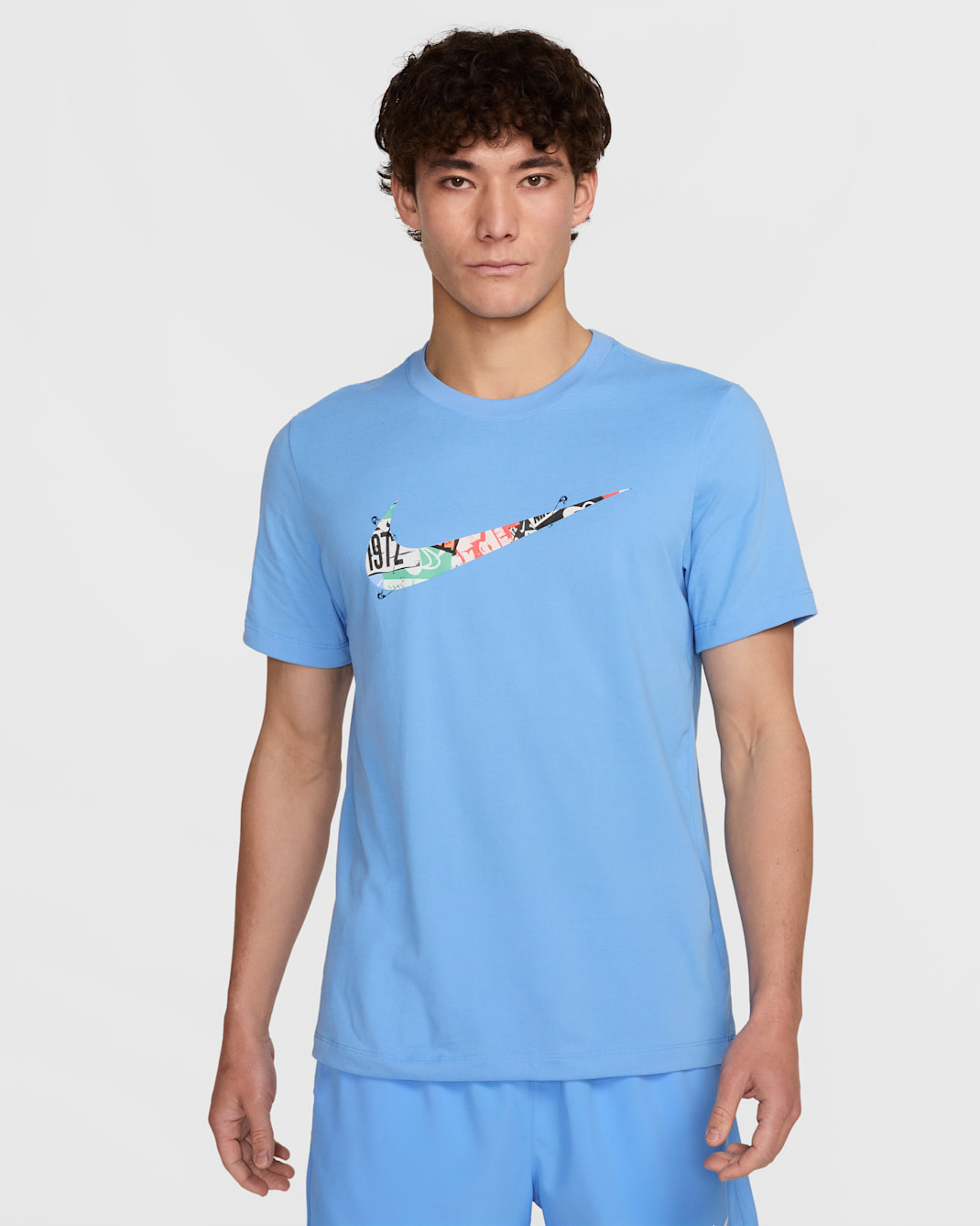 Nike 男款 Dri-FIT 跑步 T 恤 - University Blue