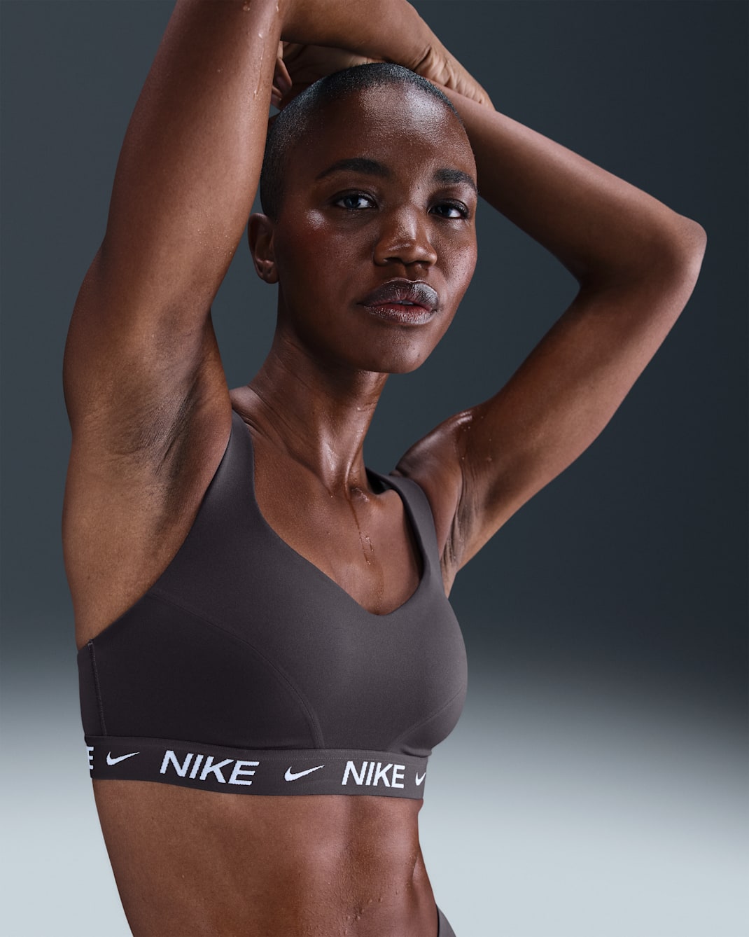 Nike Indy High Support padded verstelbare sport-bh - Thunder Grey