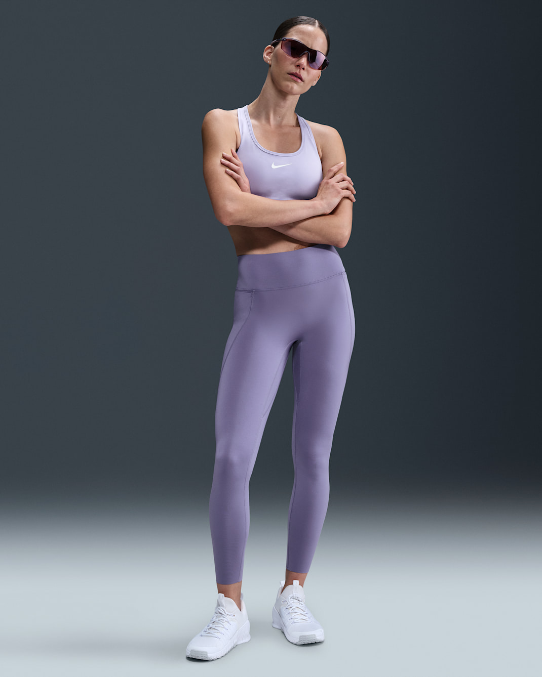 Leggings de cintura alta sin costura delantera de 7/8 para mujer Nike Universa - Amatista empolvado/Morado cañón/Morado arena