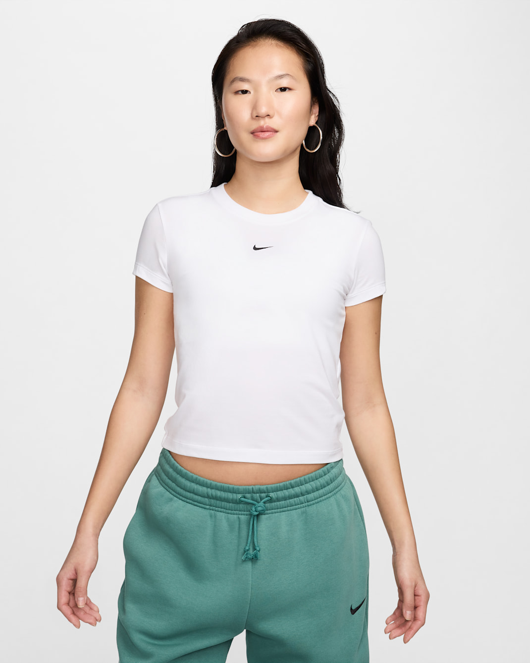 เสื้อยืดผู้หญิง Nike Sportswear Chill Knit - ขาว/ดำ