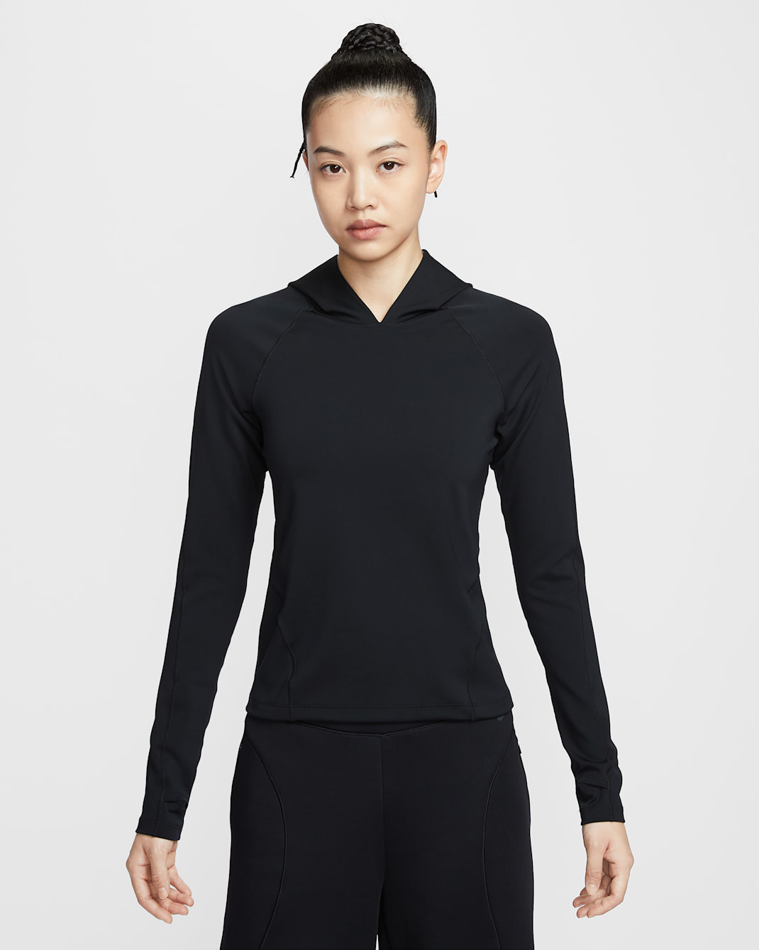 ナイキ ユニバーサ ウィメンズ Dri-FIT スリム フーデッド ロングスリーブ トップ - ブラック/アンスラサイト/ブラック/ダークスモークグレー