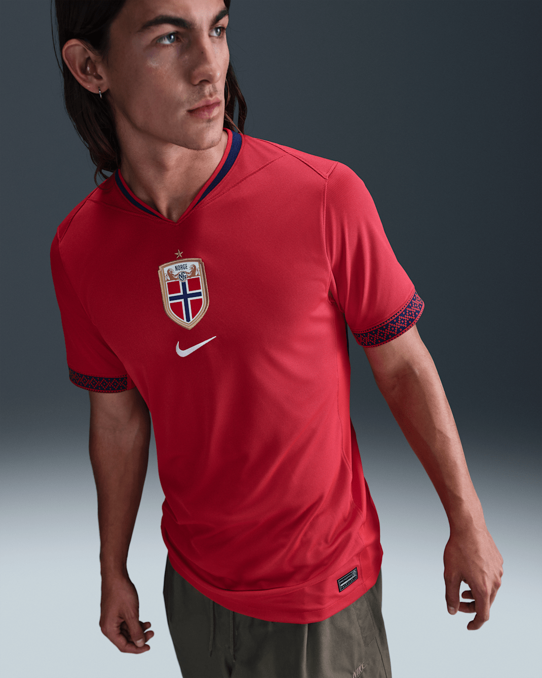 Maillot de foot Replica Nike Dri-FIT Norvège 2025 Stadium Domicile (équipe féminine) pour homme - University Red/Blue Void/Blanc