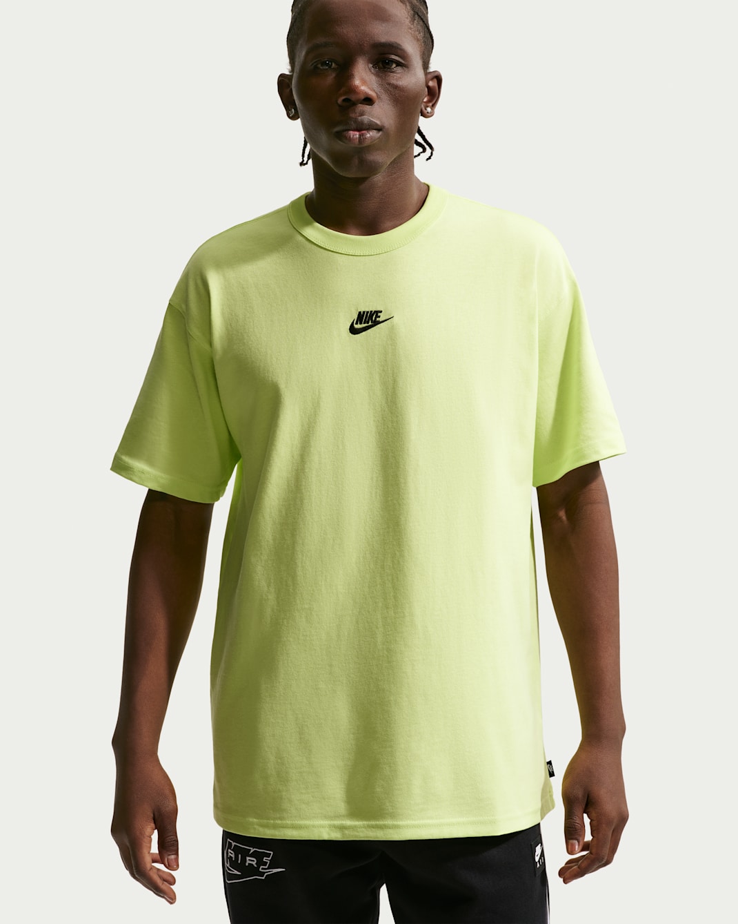 T-shirt Nike Sportswear Premium Essentials para homem - Light Lemon Twist