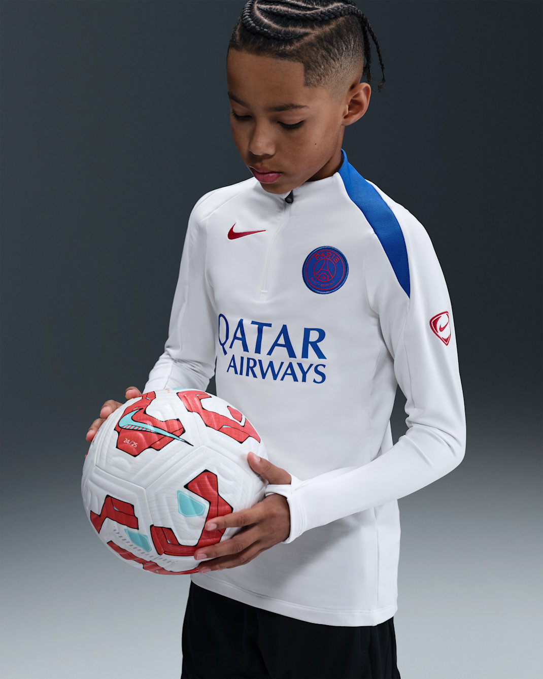 Paris Saint-Germain Strike Third Older Kids' Nike Dri-FIT Total 90 Football Knit Drill Top - White/Hyper Royal/Global Red