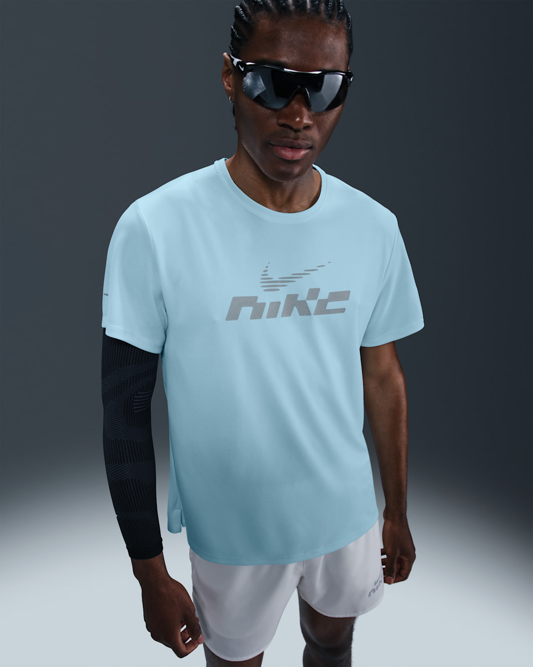 Playera de correr de manga corta Dri-FIT UV para hombre Nike Miler Flash - Azul glacial
