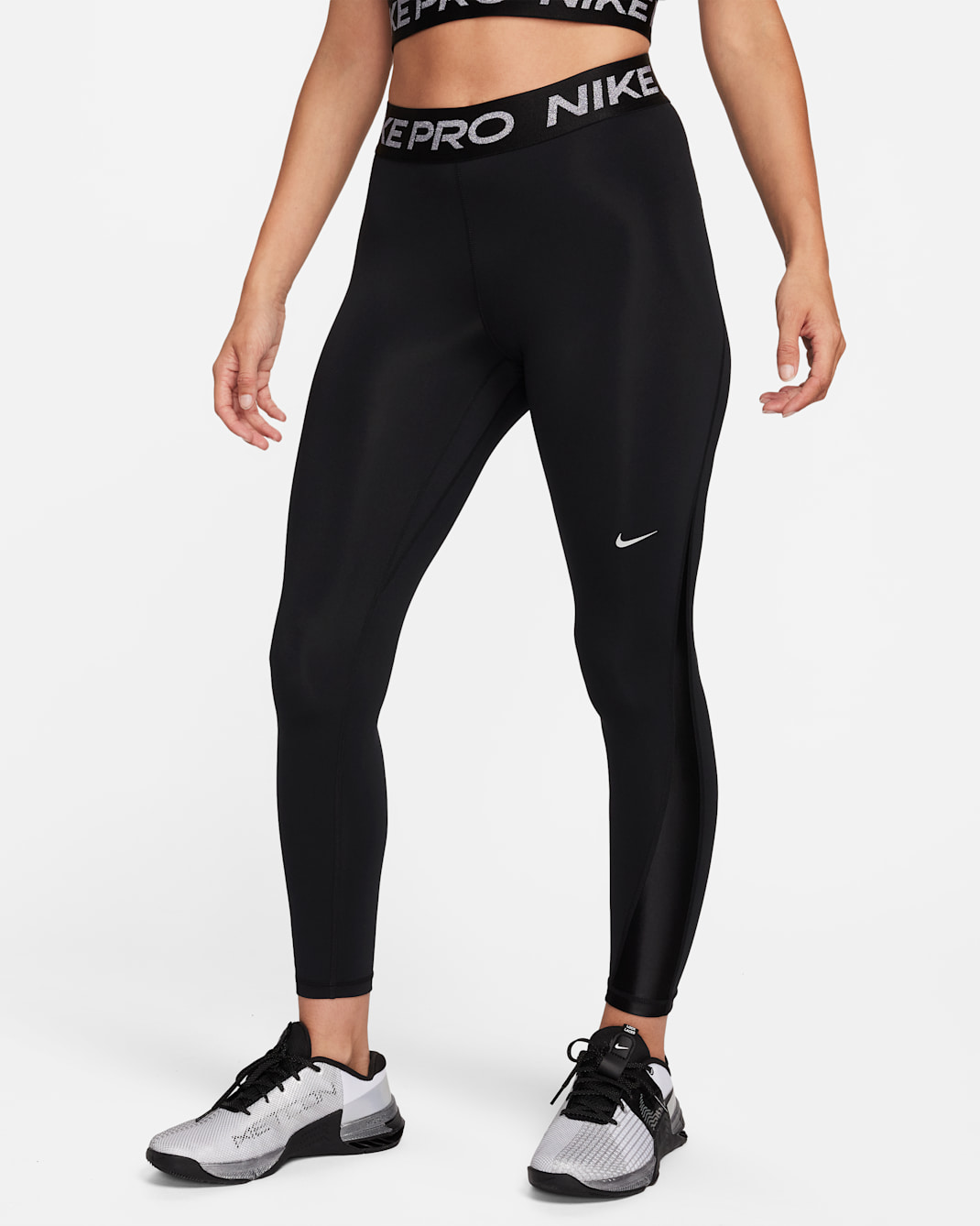 Nike Pro Women's Mid-Rise 7/8 Leggings - Black/Metallic Silver