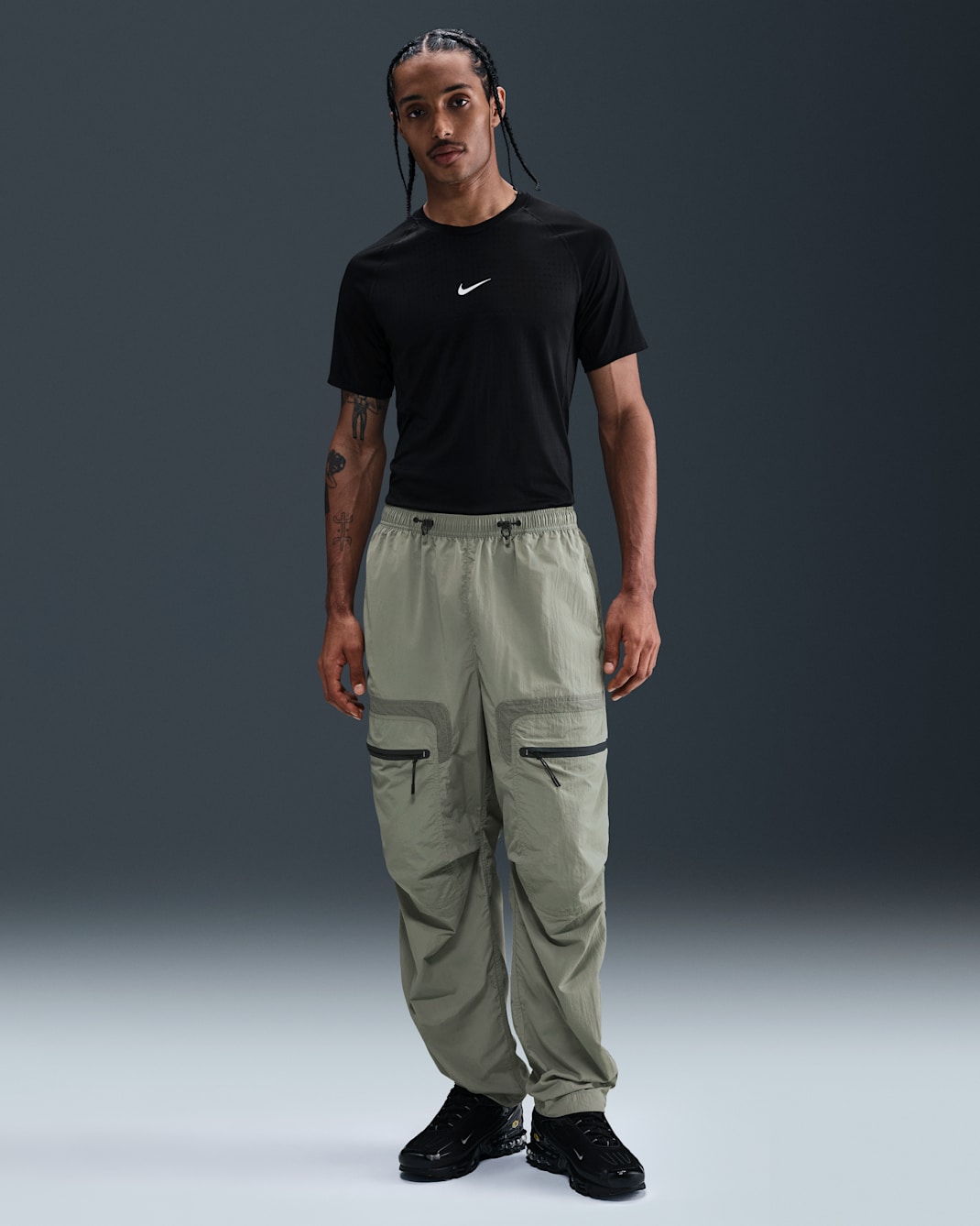 Nike Tech Men's Woven Cargo Pants - Light Army/Black