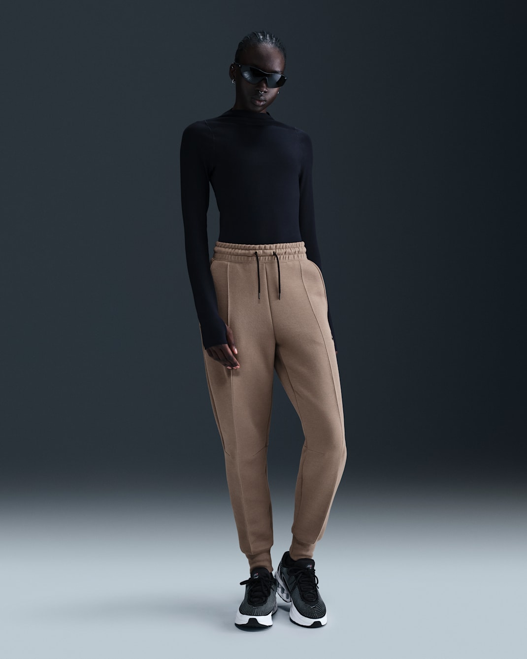 Nike Sportswear Tech Fleece Women's Mid-Rise Joggers - Mink Brown/Black