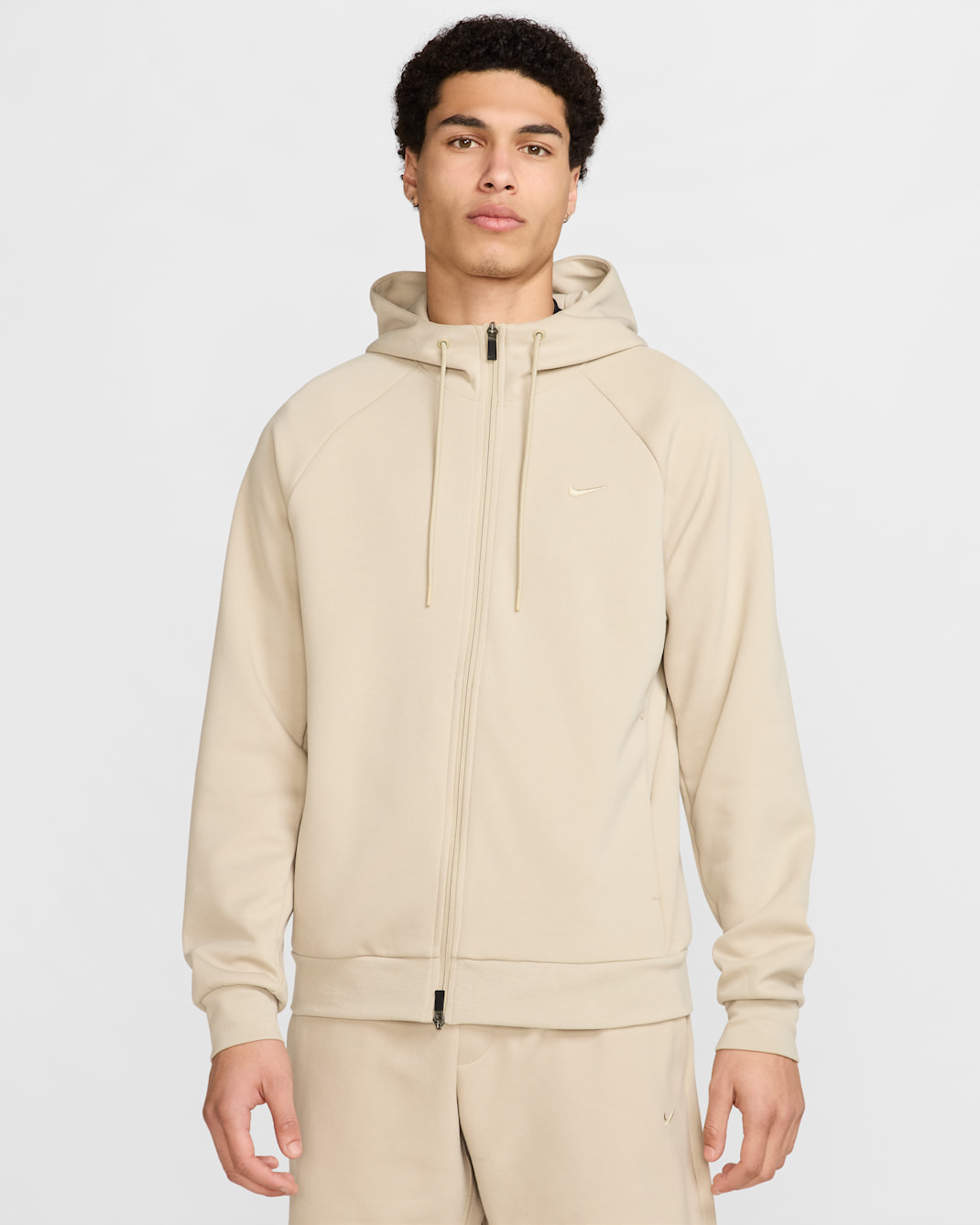 Nike Primary Fleece Sudadera con gorro de alto rendimiento Dri-FIT UV de cierre completo para hombre - Caqui desierto/Caqui desierto